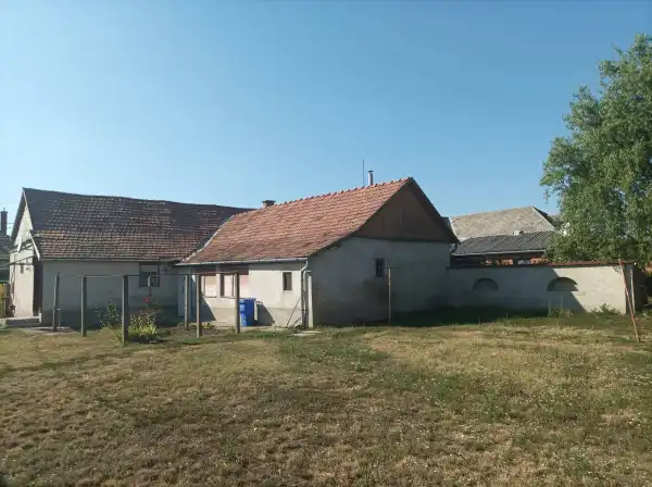 Eladó családi ház, Derecske 2 szoba 100 m² 25 M Ft