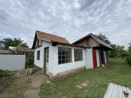 Eladó telek, Derecske 3315 m² 9.9 M Ft